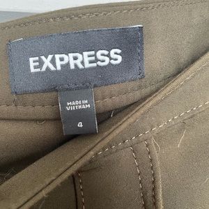 Express Button Up Skirt